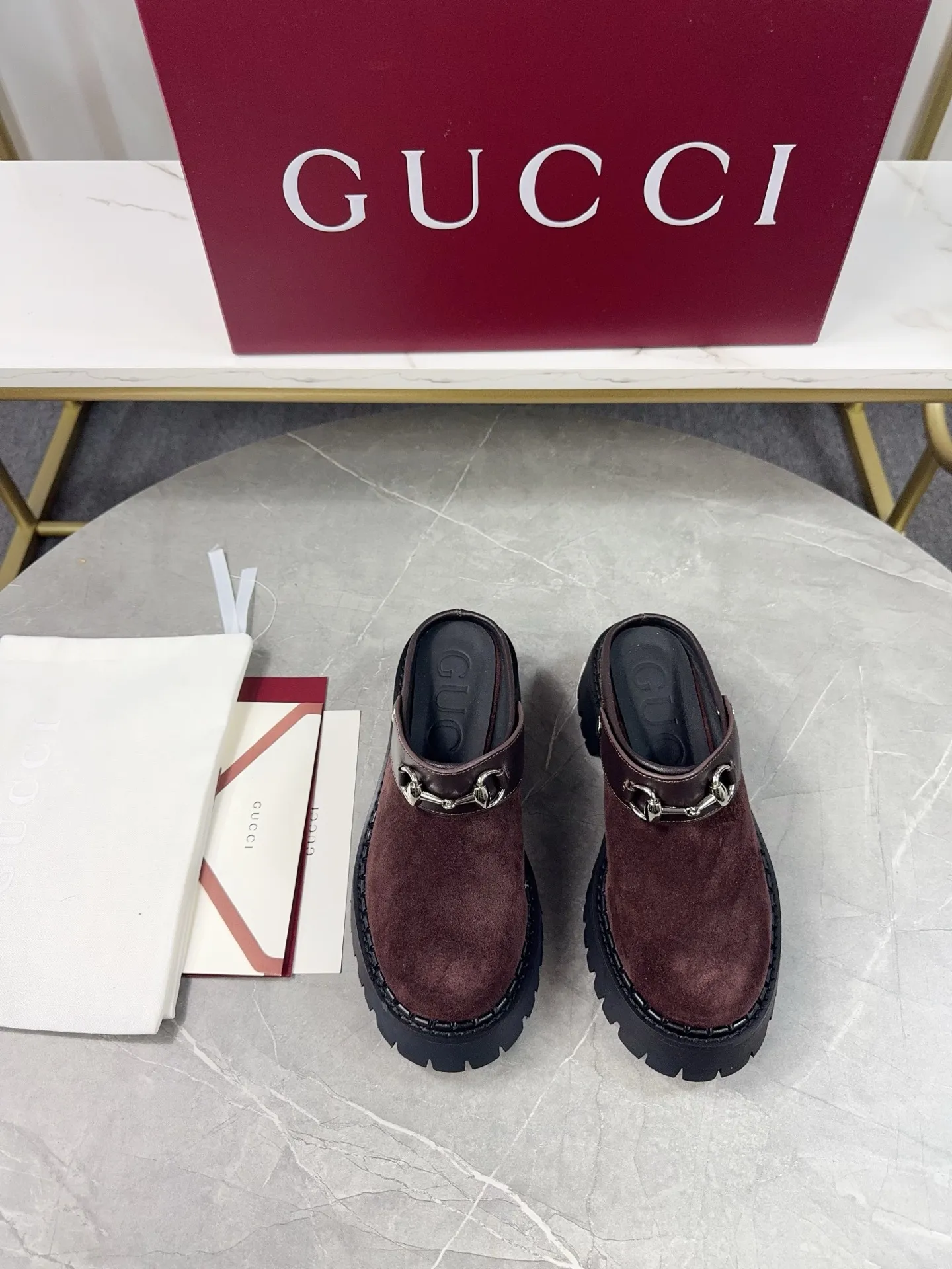 p500🐮🐮Gucci2024 new model, double GG groove thick-soled Loaf platform shoes. The original version is made 1:1. Super beautiful quality, classic model at the counter. ❶Upper: original frosted cowhide ❷Inner lining: water-dyed cowhide ❸Feet: water-dyed cowhide ❹Outsole: ultra-light original sole ❺thick sole heightening: 3.5cn ❻Packing: original packaging ❼Number: Women's 35-42 (41 42 customized, non-returnable) Men's model: 38-46 (45, 46 customized, non-returnable)